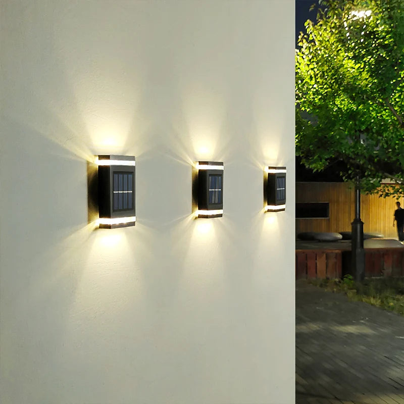 Lámpara Solar de Pared Doble Luz — Jardín y Fachada