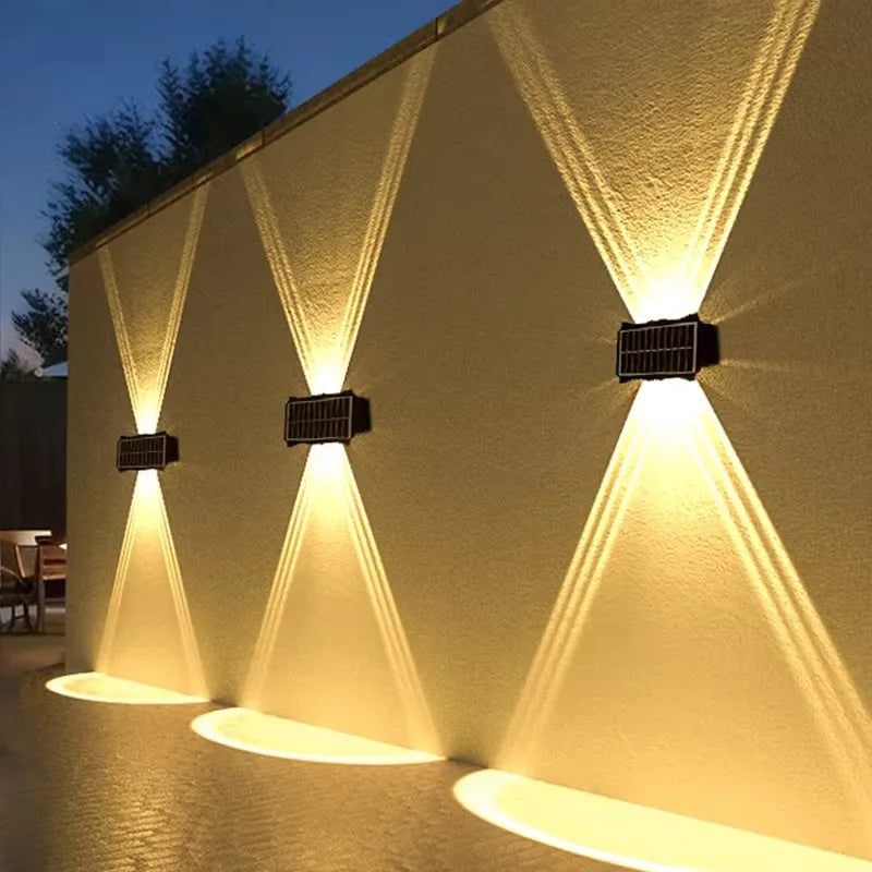 Foco Solar de Pared 4LED — Balcón y Patio